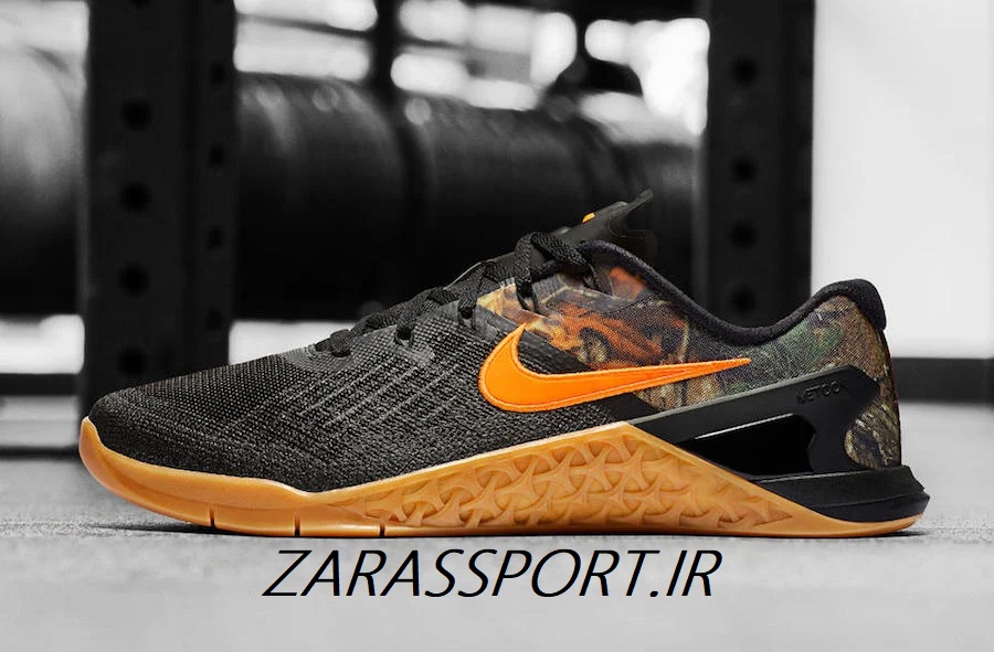 کفش نایک مکتون